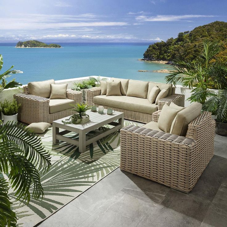 Casa Luxe wicker  Sofa